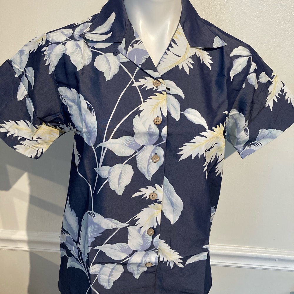 Ashworth shirts vintage Hawaiian print.